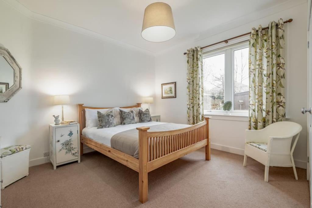 Heather Cottage, 2 Bedroom In Comrie Exterior foto